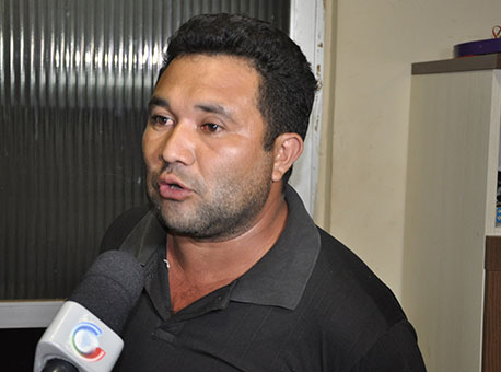 2808-policia-falsario