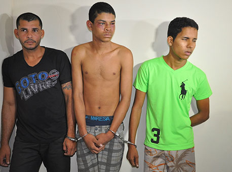 2908-policia-latrocidasconquista