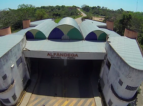 0509-cotidiano-alfandegadentro