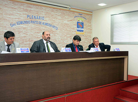 2409-politica-camaradevereadores-assessoriacamara