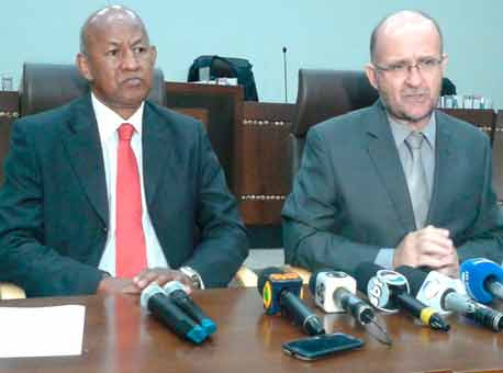 0510-politica-coletivatre-cleriston