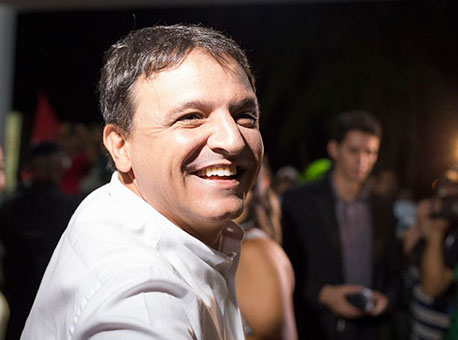 1410-politica-releasemarciobittar-assessoria