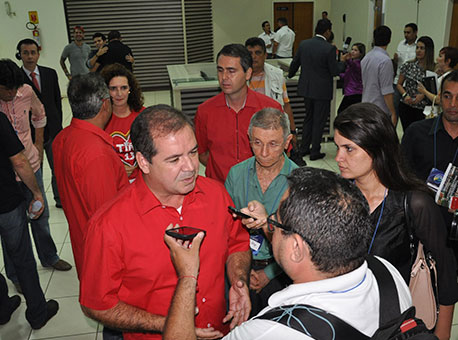 2210-politica-tiaoviananagazeta-cleriston