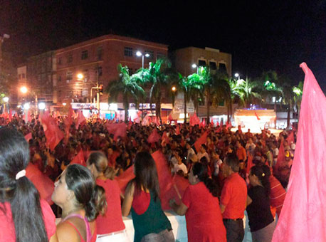 2610-politica-militantesnopalacio-cleriston