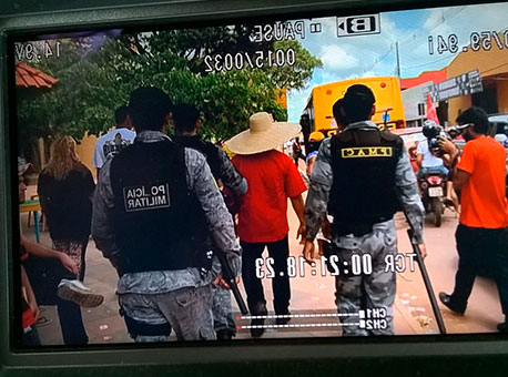 2610-politica-militantespresos-tvgazeta