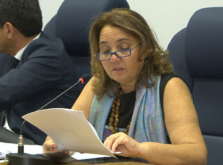 1212-politica-naluhconselheira-tvgazeta