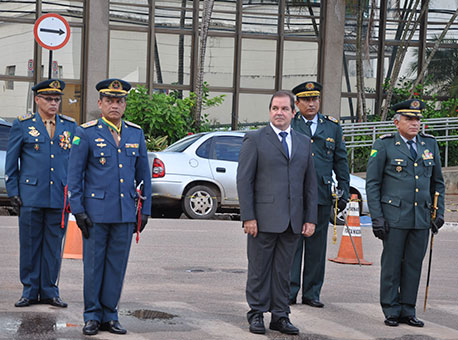 030115-politica-trocadecomando-cleriston2