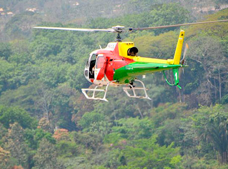 070115-policia-helicoptero-cedida