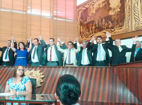 010215-politica-aleacposse-taianelima2