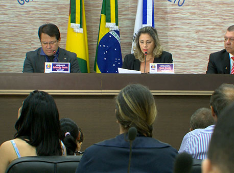 020215-politica-camara-tvgazeta2