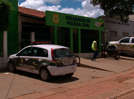 050215-policia-delegaciasenadorguiomard-tvgazeta