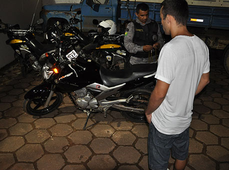 110215-motoroubada-devolvida