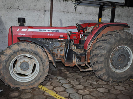 240315-policia-apreensaodetrator-cleriston