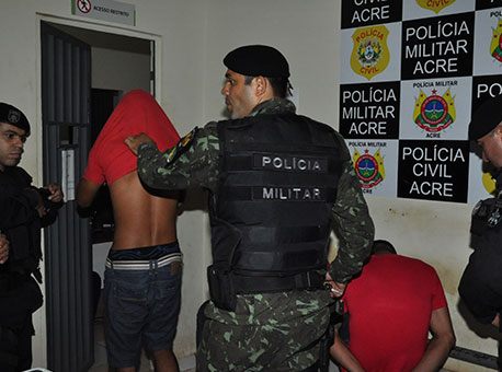 080515-policia-assaltantes-cleriston