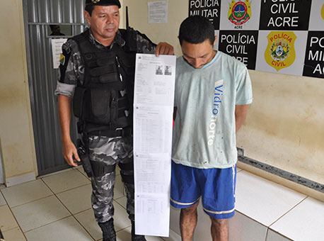 150515-policia-fugitivo-cleriston