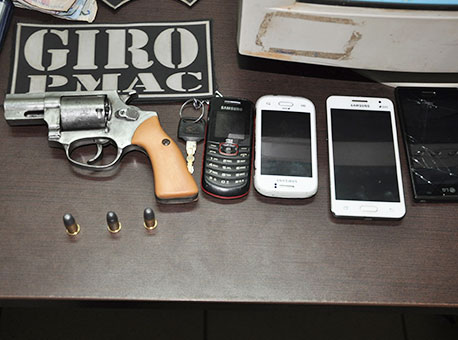 170615-policia-armasapreendidas-cleriston