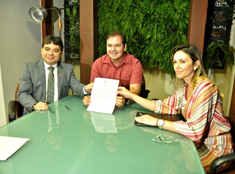 011015-cotidiano-mp