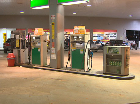 051015-policia-assaltoapostosdegasolina-tvgazeta2