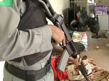 121015-policia-casaroubada-cleriston