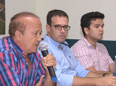 270116-esporte-reuniaofederacao-tvgazeta