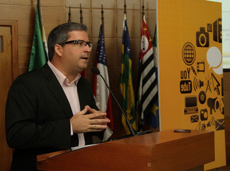 060516-politica-fredperillo-divulgacao