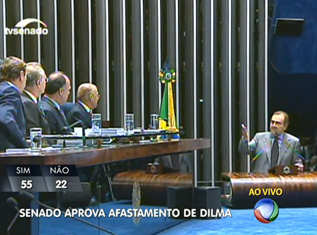 130516-politica-senado-tvsenado