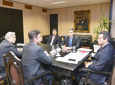 070716-politica-gladsoncameli-assessoria