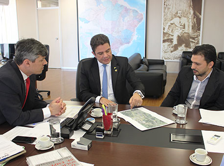 100816-politica-gladsoncameli-assessoria