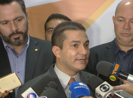 120816-politica-ministroacre-tvgazeta