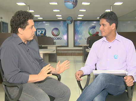 230816-politica-entrevistacarlosgomes-tvgazeta