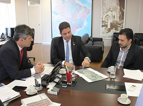 250816-politica-gladsoncameli-assessoriaparlamentar