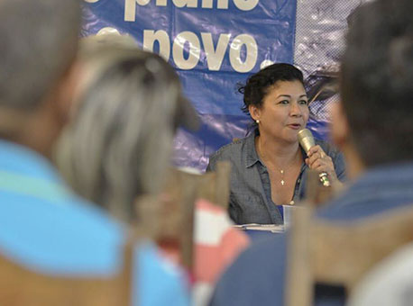 120916-politica-elianesinhasique-divulgacao