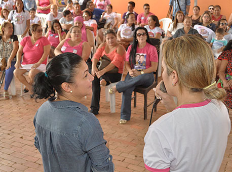 150916-politica-elianesinhasique-assessoriadecampanha