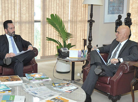 041016-politica-alanrick-ministeriodajustica