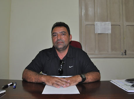 291016-politica-josebarbary-tribunadojurua