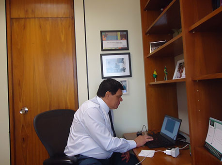 081116-politica-flavianomelo-assessoriaparlamentar