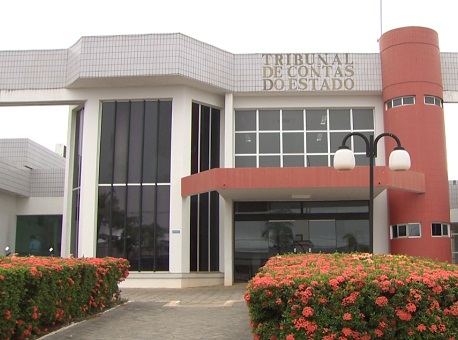 091216-politica-tce-ferramenta