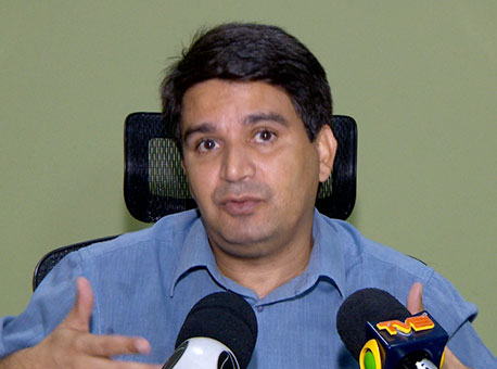 060417-politica-emylsonfarias-tvgazeta