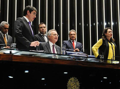 270417-politica-abusodeaurotidade-congressoemfoco