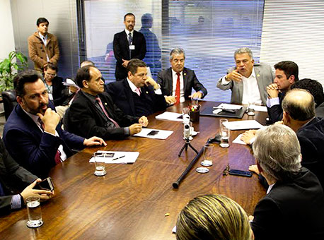 150717-politica-emendasparlamentares-cedida