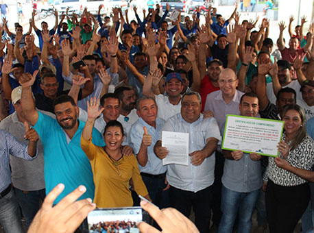 150717-politica-gladsoncameli-assessoria