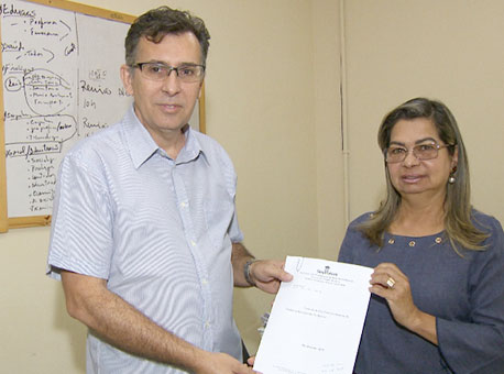 020817-politica-sindicatoprofessores-tvgazeta