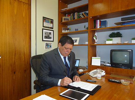 140817-politica-flavianomelo-assessoriaparlamentar