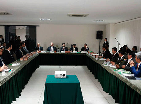 261017-politica-forumgovernadores-itaan