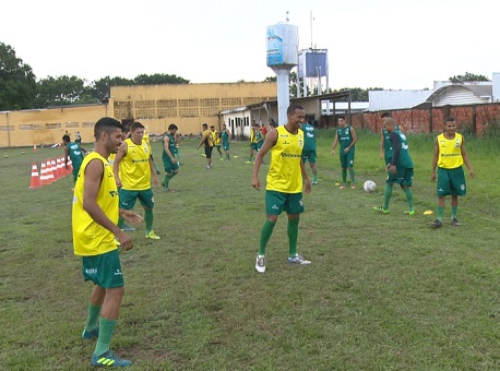 270218-esporte-treino-galvez