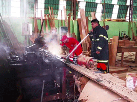 020418-policia-incendio-tvgazeta