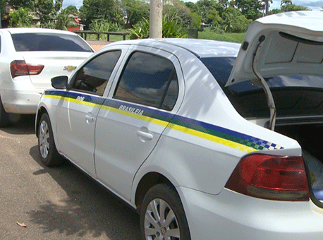 020418-politica-taxis-tvgazeta