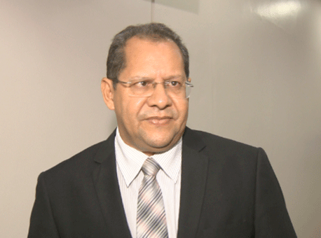 100718-politica-eduardofarias-tvgazeta