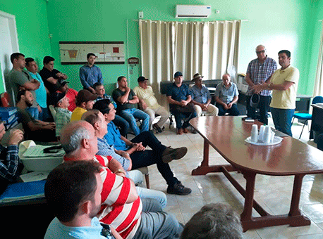 150718-politica-gladsconcameli-assessoriaparlamentar