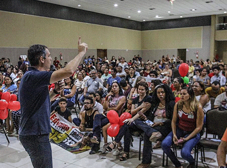 130918-politica-marcusalexandre-assessoriadocandidato2